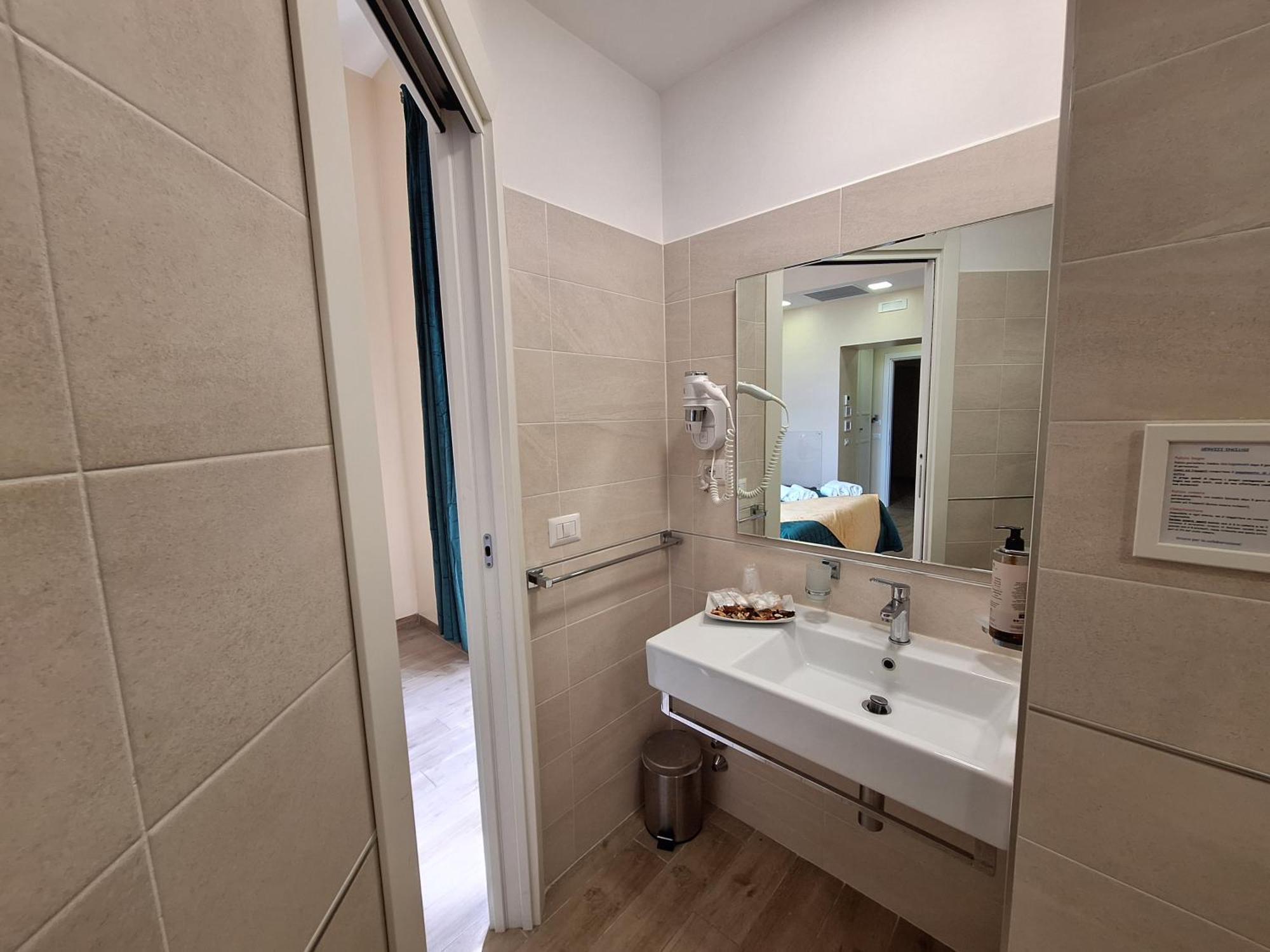 Residenze Serventi Longhi Roma Ngoại thất bức ảnh