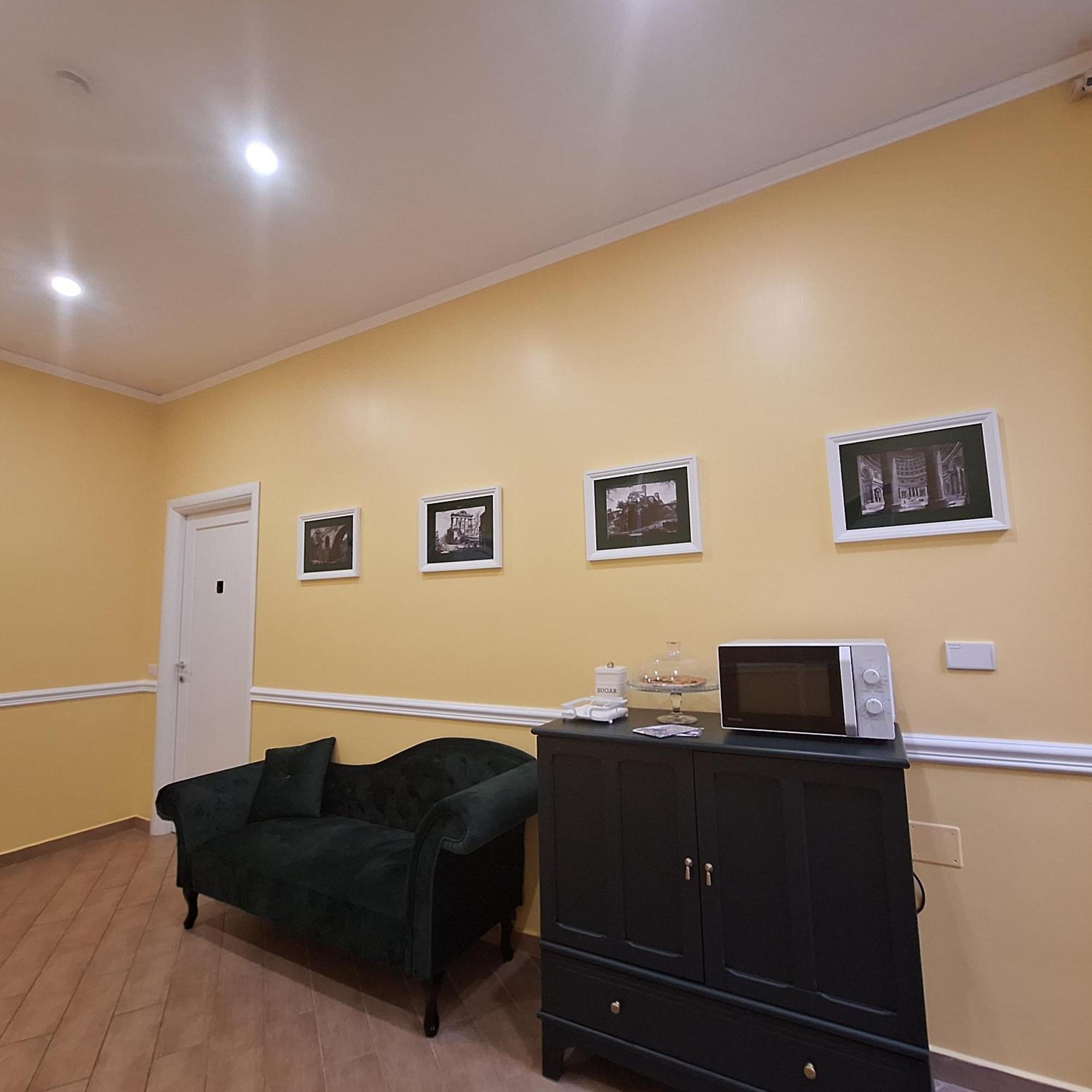 Residenze Serventi Longhi Roma Ngoại thất bức ảnh